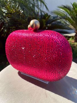 Imagem de BOLSA137 - Bolsa pink arredondada brilhosa, fecho dourado